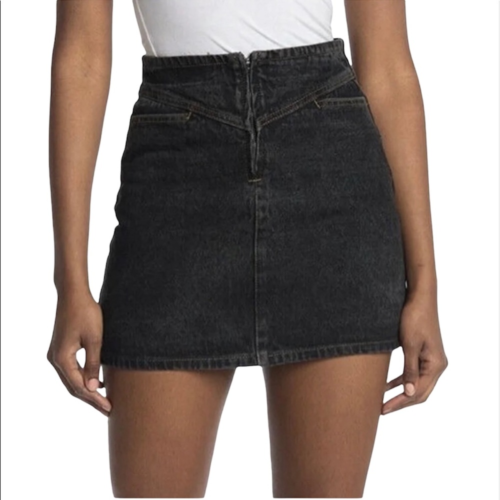 New! Elodie Mini Denim Skirt In Black, size medium
